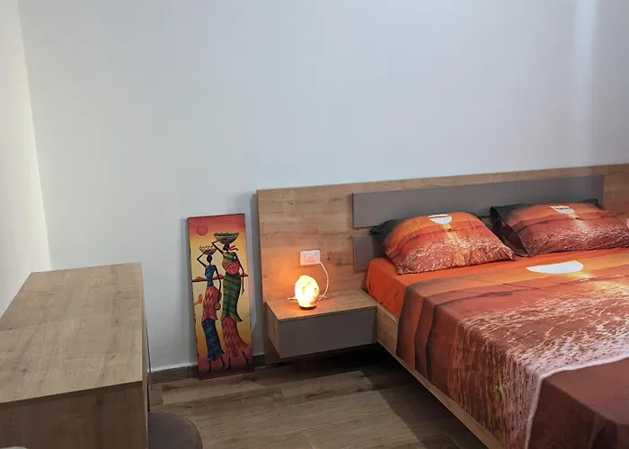 Modern Sea View & Parking Apartament