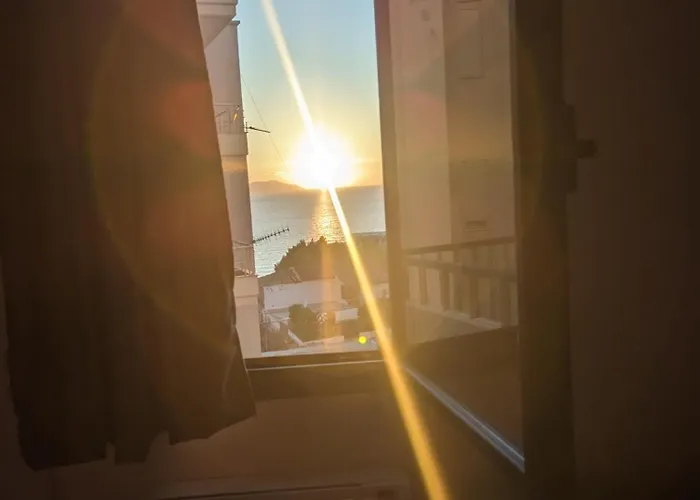 Modern Sea View & Parking Apartament Wlora