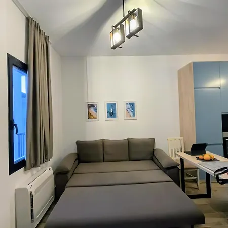 Modern Sea View & Parking Vlorë