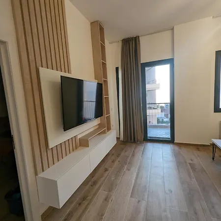 Modern Sea View & Parking Влёра