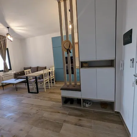 Apartment Nuovo E Moderno Con Vista Mare A Uji I Ftohte - Posto Auto Incluso