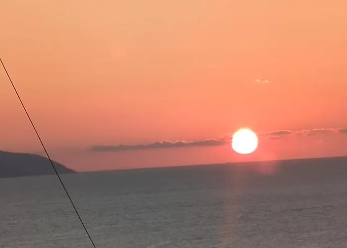 Modern Sea View & Parking